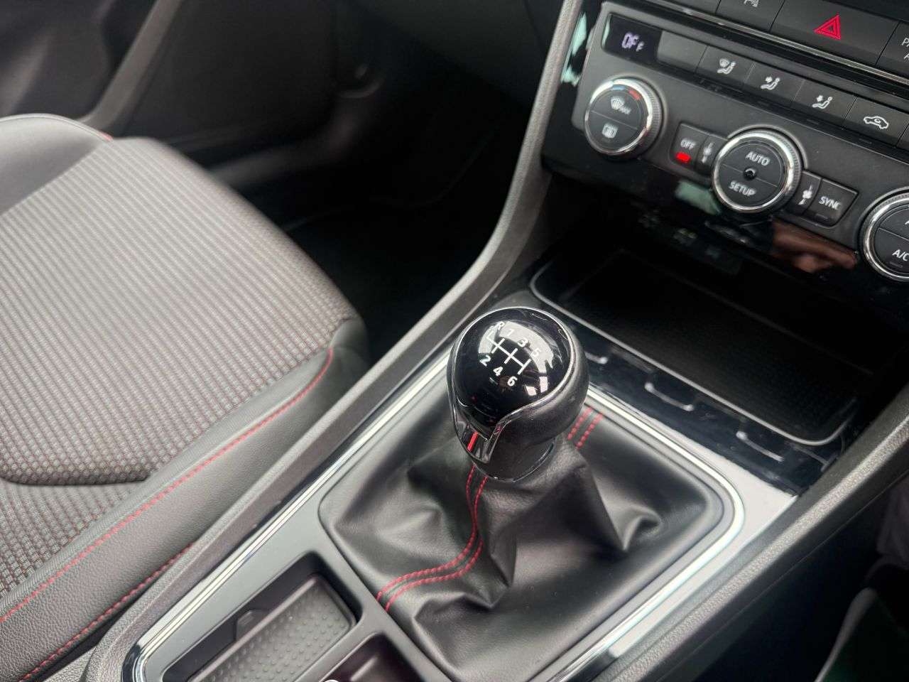 2019 SEAT LEON 2019 SEAT LEON