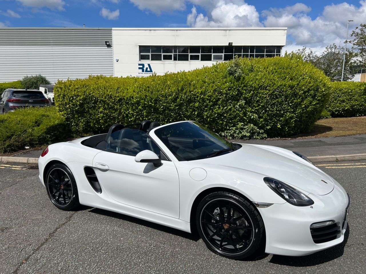 A 2014 PORSCHE BOXSTER 2.7 981 Convertible 2dr Petrol PDK Euro 6 (s/s) (265 ps)-Factory Extras Wor A 2014 PORSCHE BOXSTER 2.7 981 Convertible 2dr Petrol PDK Euro 6 (s/s) (265 ps)-Factory Extras Wor