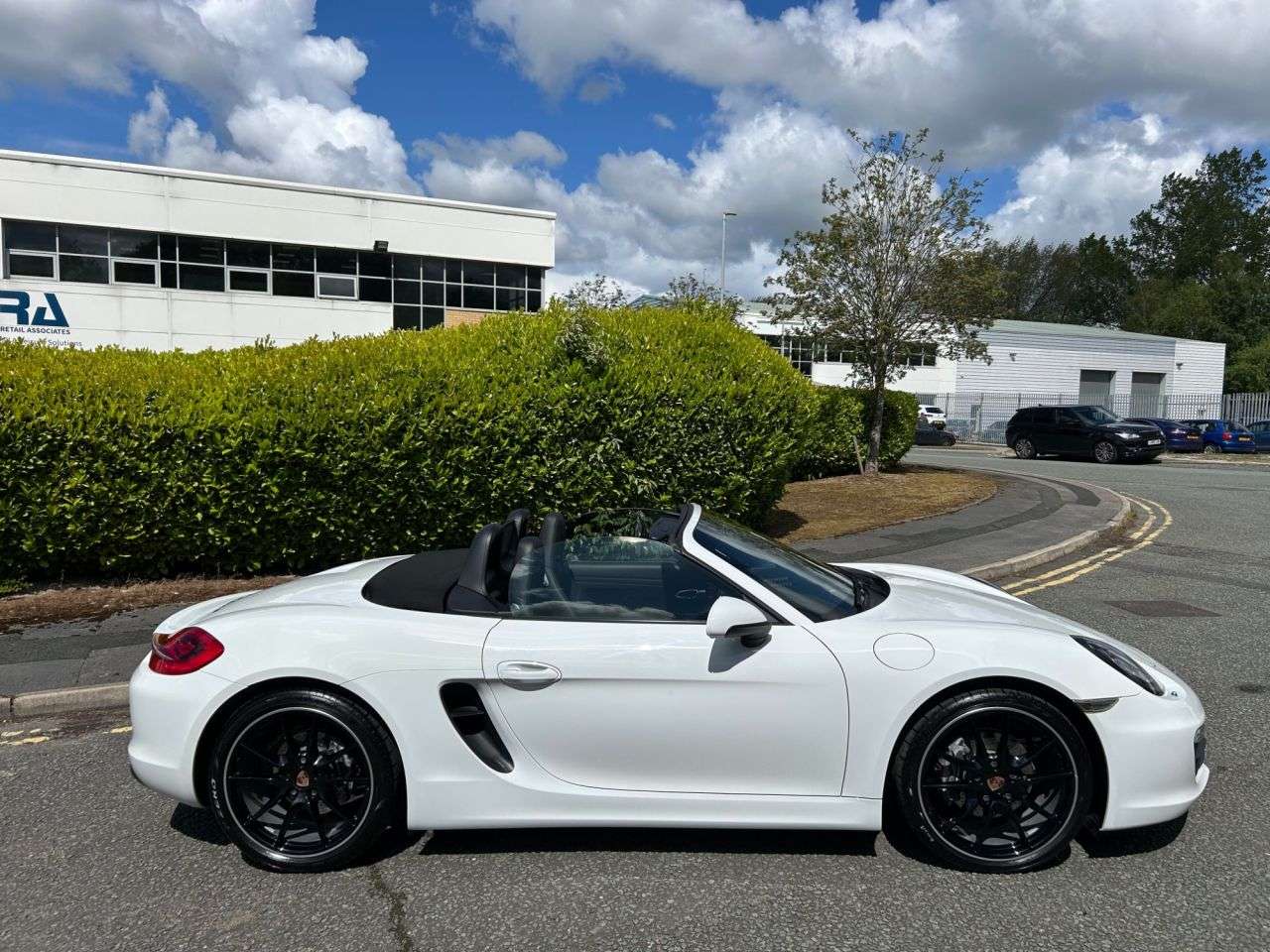 A 2014 PORSCHE BOXSTER 2.7 981 Convertible 2dr Petrol PDK Euro 6 (s/s) (265 ps)-Factory Extras Wor A 2014 PORSCHE BOXSTER 2.7 981 Convertible 2dr Petrol PDK Euro 6 (s/s) (265 ps)-Factory Extras Wor