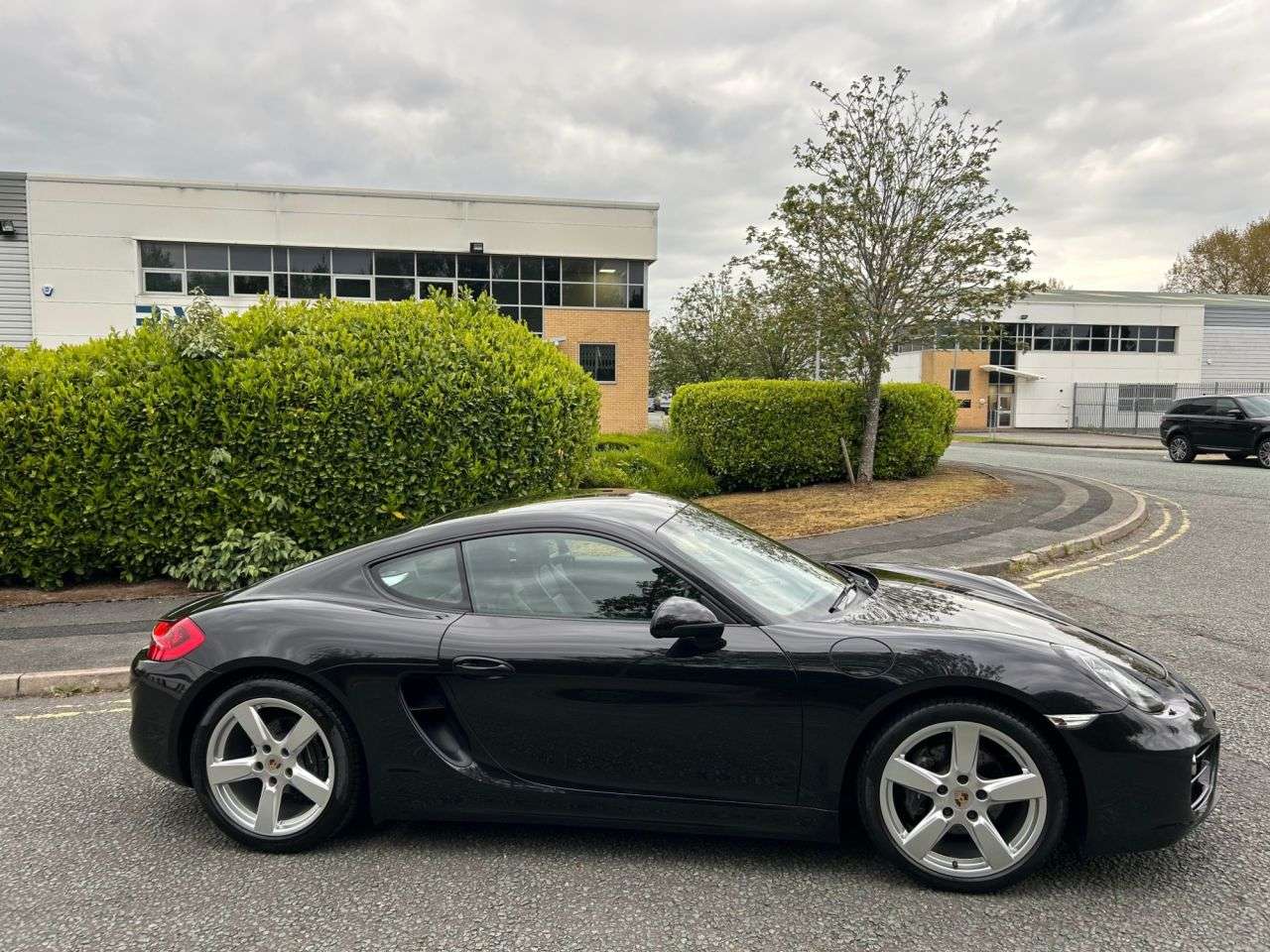A 2014 PORSCHE CAYMAN 2.7 981 Coupe 2dr Petrol PDK Euro 5 (s/s) (275 ps)-2 Former Keepers-Last Ke A 2014 PORSCHE CAYMAN 2.7 981 Coupe 2dr Petrol PDK Euro 5 (s/s) (275 ps)-2 Former Keepers-Last Ke