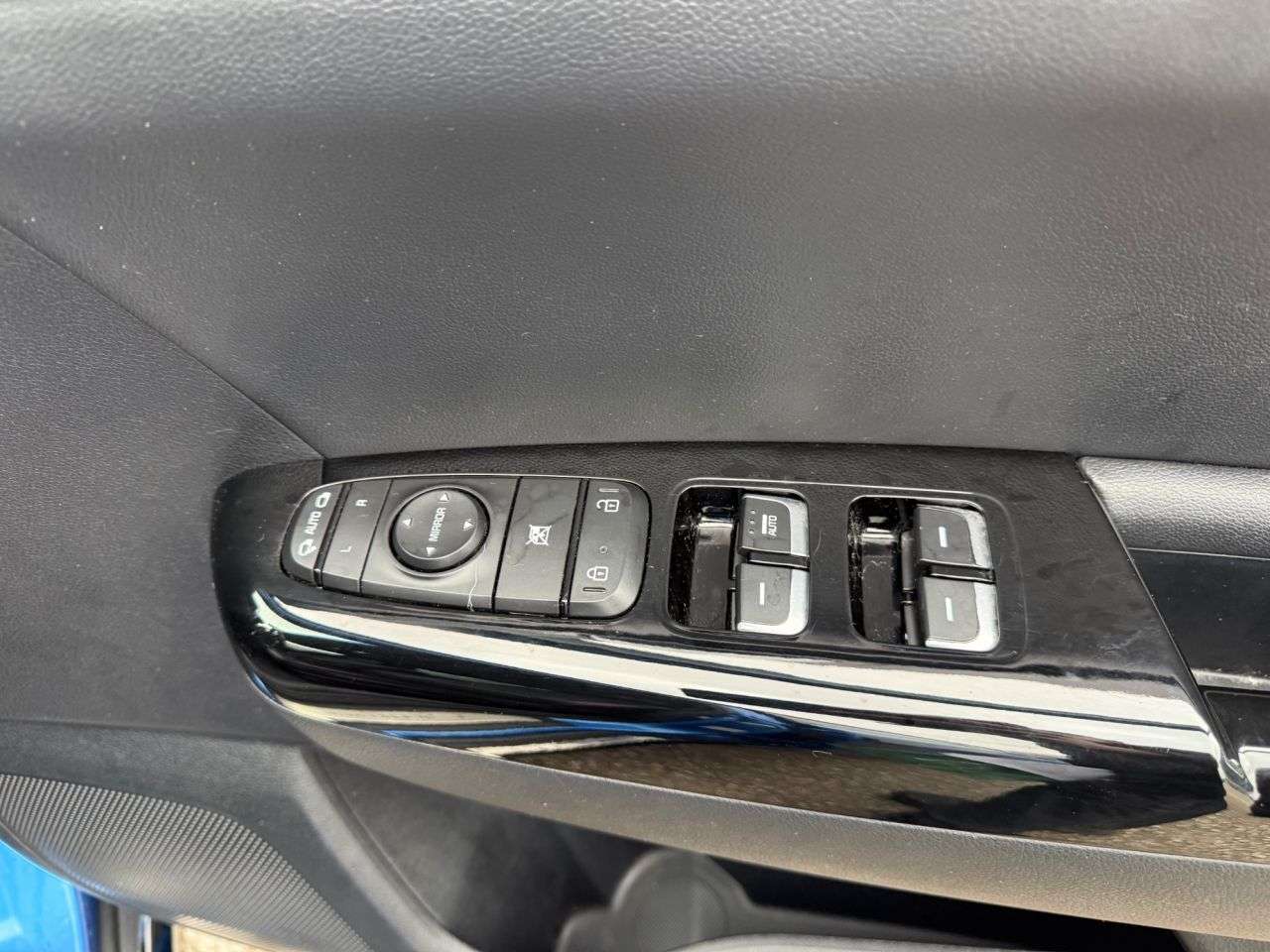 2019 KIA SPORTAGE 2019 KIA SPORTAGE