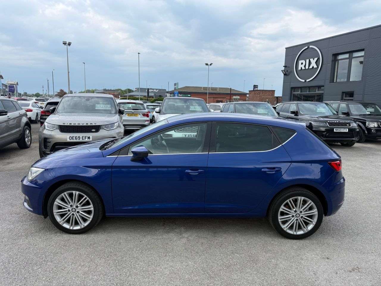 A 2019 SEAT LEON 2.0 TDI XCELLENCE Hatchback 5dr Diesel Manual Euro 6-2 FORMER KEEPERS-HEATE A 2019 SEAT LEON 2.0 TDI XCELLENCE Hatchback 5dr Diesel Manual Euro 6-2 FORMER KEEPERS-HEATE