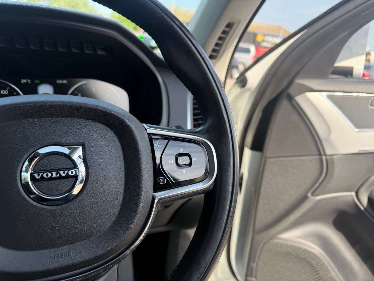 2015 VOLVO XC90 2015 VOLVO XC90