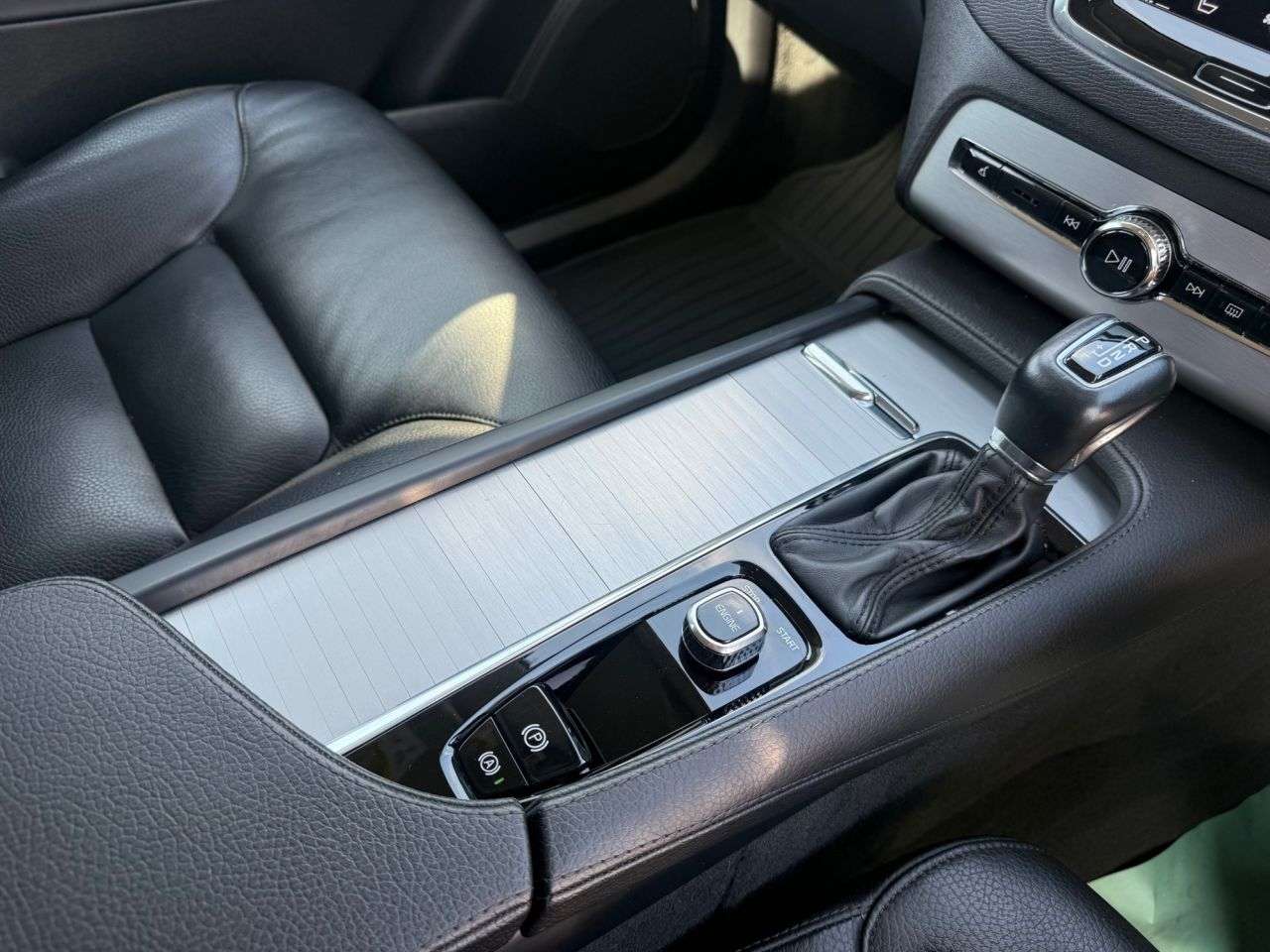 2015 VOLVO XC90 2015 VOLVO XC90