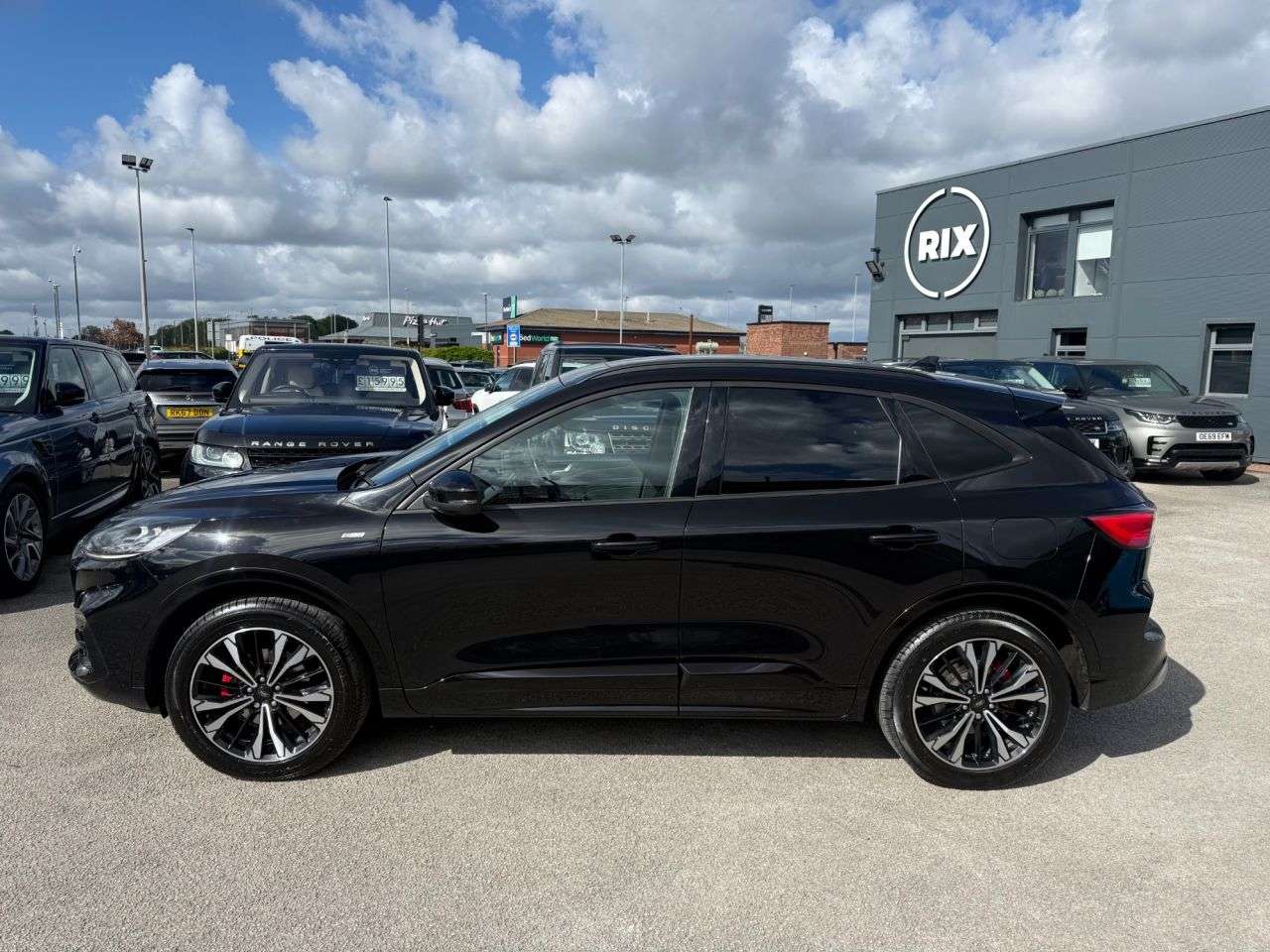 A 2022 FORD KUGA 2.0 EcoBlue ST-Line X SUV 5dr Diesel Auto AWD Euro 6-2 OWNER CAR-PANORAMIC A 2022 FORD KUGA 2.0 EcoBlue ST-Line X SUV 5dr Diesel Auto AWD Euro 6-2 OWNER CAR-PANORAMIC