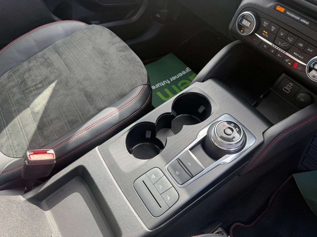 2022 FORD KUGA 2022 FORD KUGA