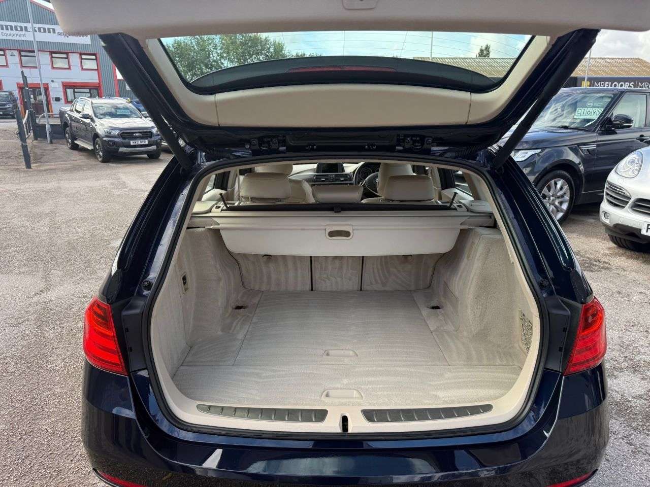 2013 BMW 3 SERIES 2013 BMW 3 SERIES