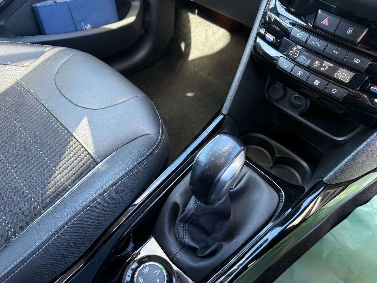 2019 PEUGEOT 2008 2019 PEUGEOT 2008