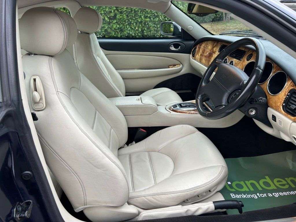 2005 JAGUAR XKR 2005 JAGUAR XKR