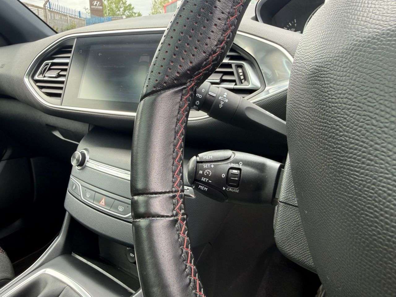 2019 PEUGEOT 308 2019 PEUGEOT 308