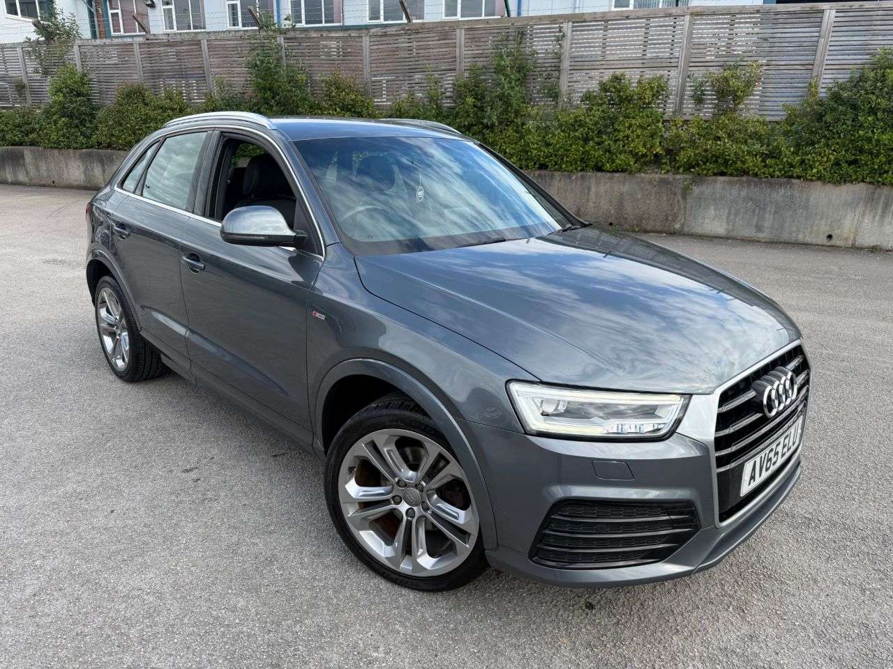 2015 AUDI Q3 2015 AUDI Q3