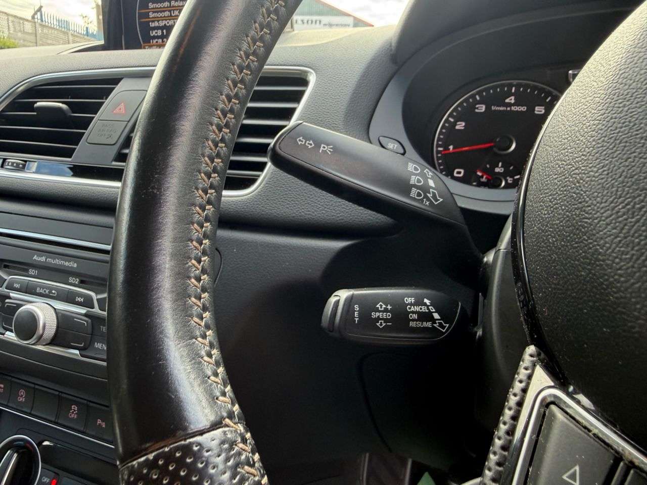 2015 AUDI Q3 2015 AUDI Q3