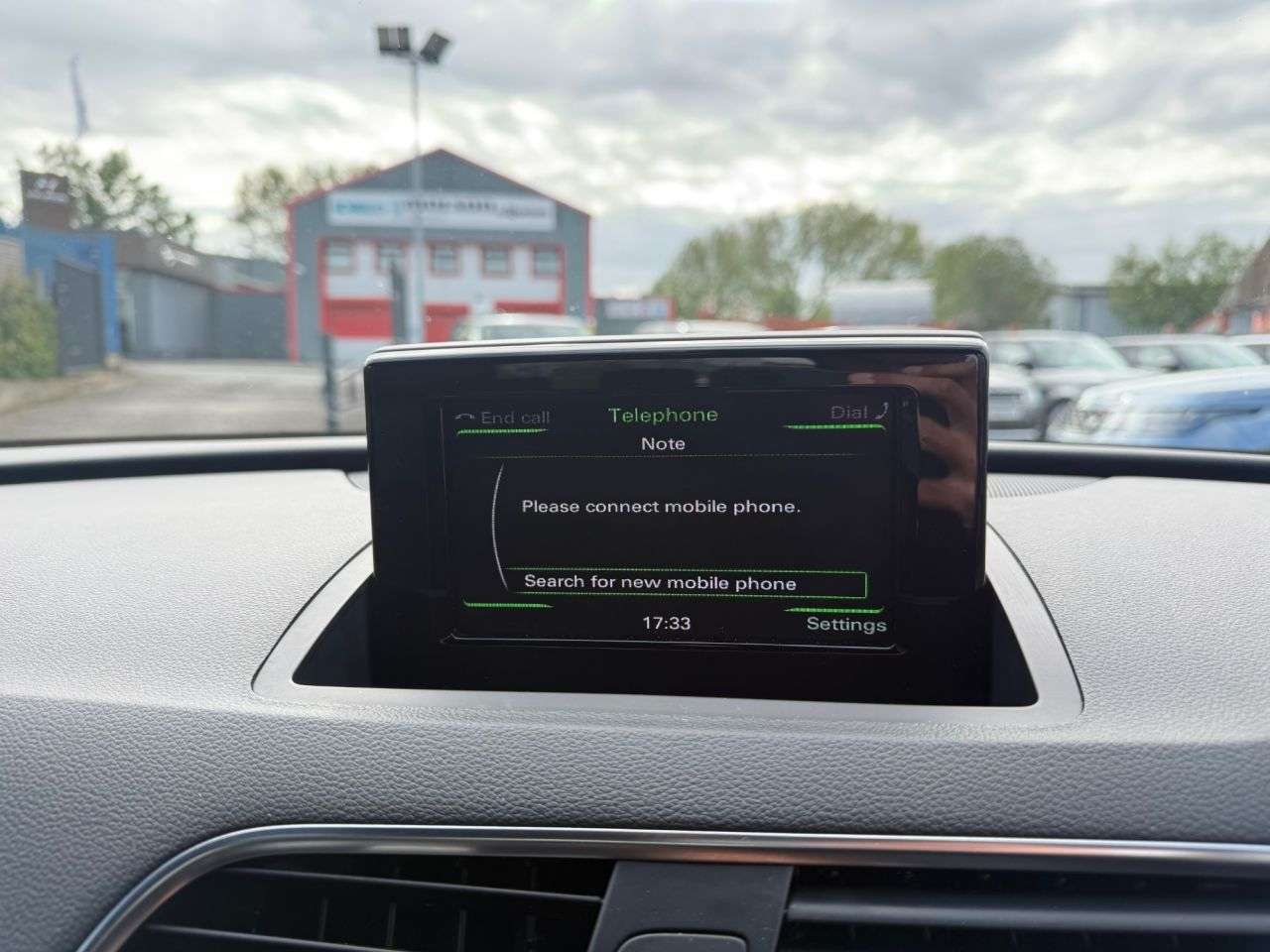 2015 AUDI Q3 2015 AUDI Q3