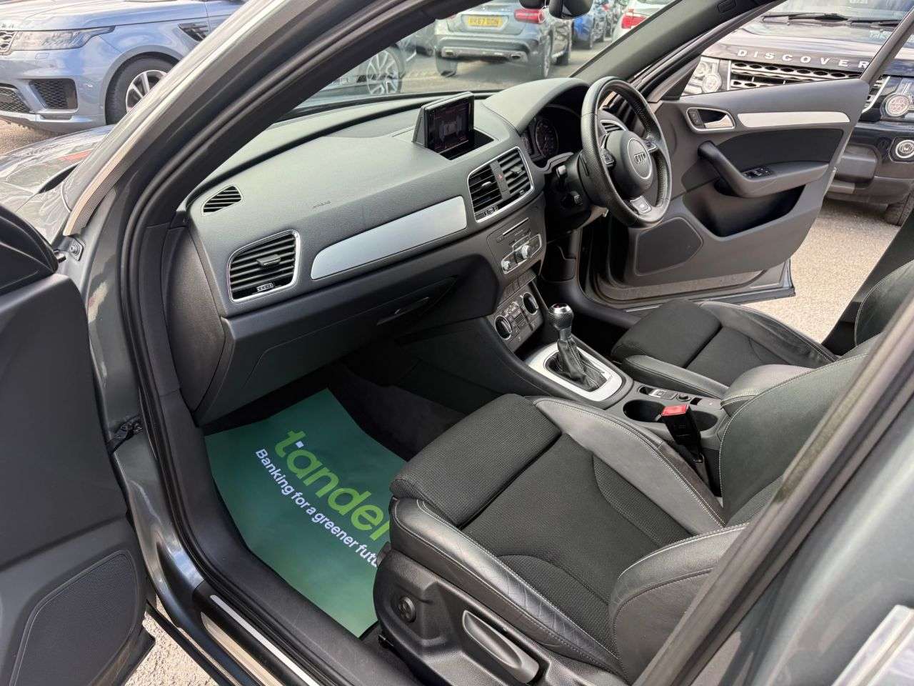 2015 AUDI Q3 2015 AUDI Q3