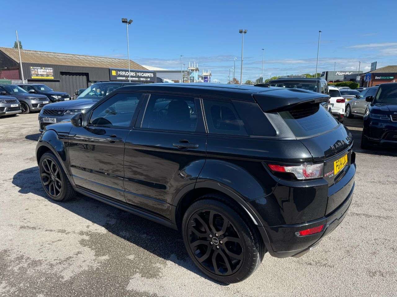 A 2014 LAND ROVER RANGE ROVER EVOQUE 2.2 SD4 Dynamic SUV 5dr Diesel Manual 4WD Euro 5-FINISHED IN SANTORINI BLAC A 2014 LAND ROVER RANGE ROVER EVOQUE 2.2 SD4 Dynamic SUV 5dr Diesel Manual 4WD Euro 5-FINISHED IN SANTORINI BLAC