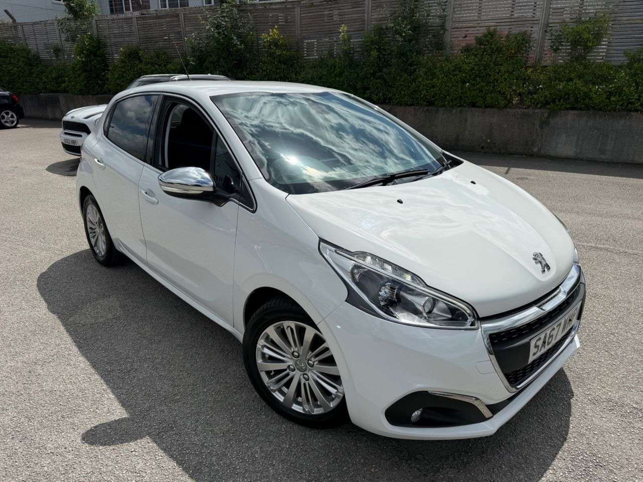 2017 PEUGEOT 208 2017 PEUGEOT 208