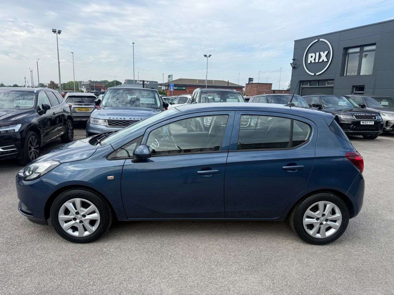 A 2015 VAUXHALL CORSA 1.2i Design Hatchback 5dr Petrol Manual Euro 6 (70 ps) A 2015 VAUXHALL CORSA 1.2i Design Hatchback 5dr Petrol Manual Euro 6 (70 ps)
