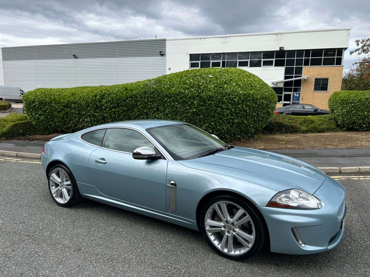 A 2011 JAGUAR XK 5.0 V8 Portfolio Coupe 2dr Petrol Auto Euro 5 (385 ps)-2 Owner Car From New A 2011 JAGUAR XK 5.0 V8 Portfolio Coupe 2dr Petrol Auto Euro 5 (385 ps)-2 Owner Car From New
