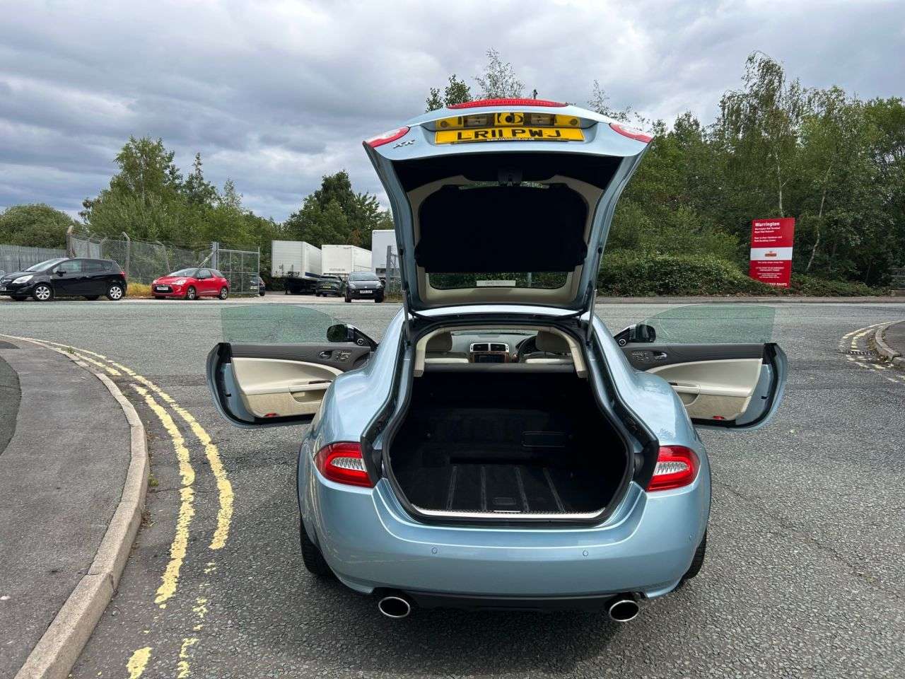 2011 JAGUAR XK 2011 JAGUAR XK