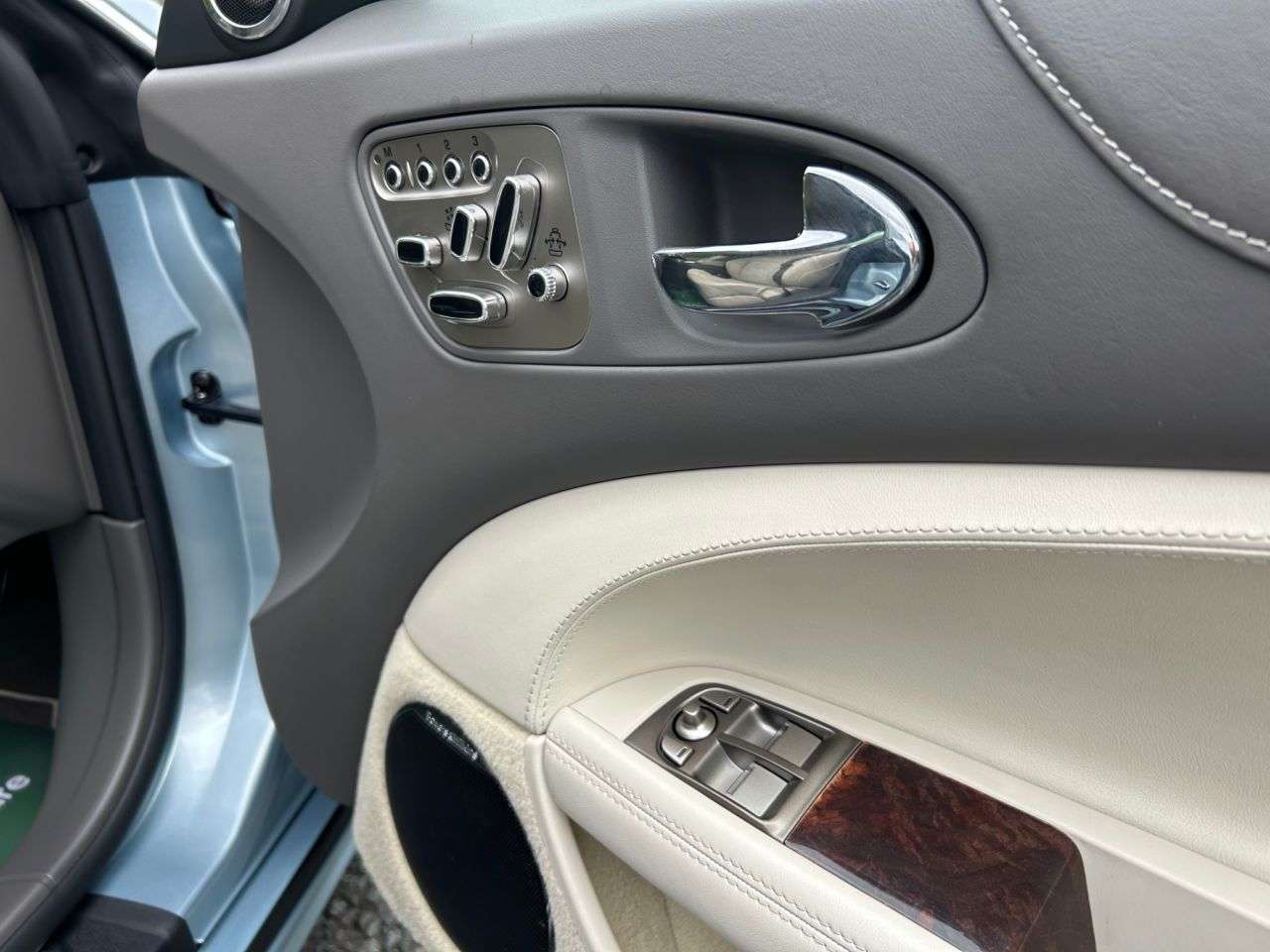 2011 JAGUAR XK 2011 JAGUAR XK