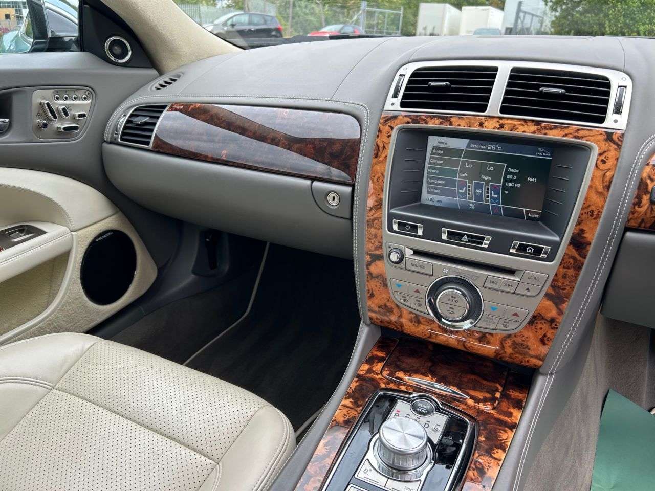 2011 JAGUAR XK 2011 JAGUAR XK