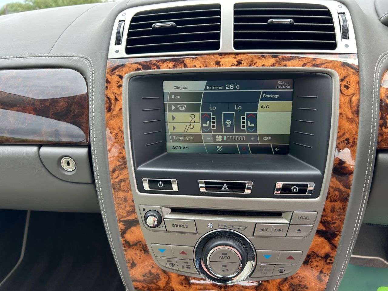 2011 JAGUAR XK 2011 JAGUAR XK