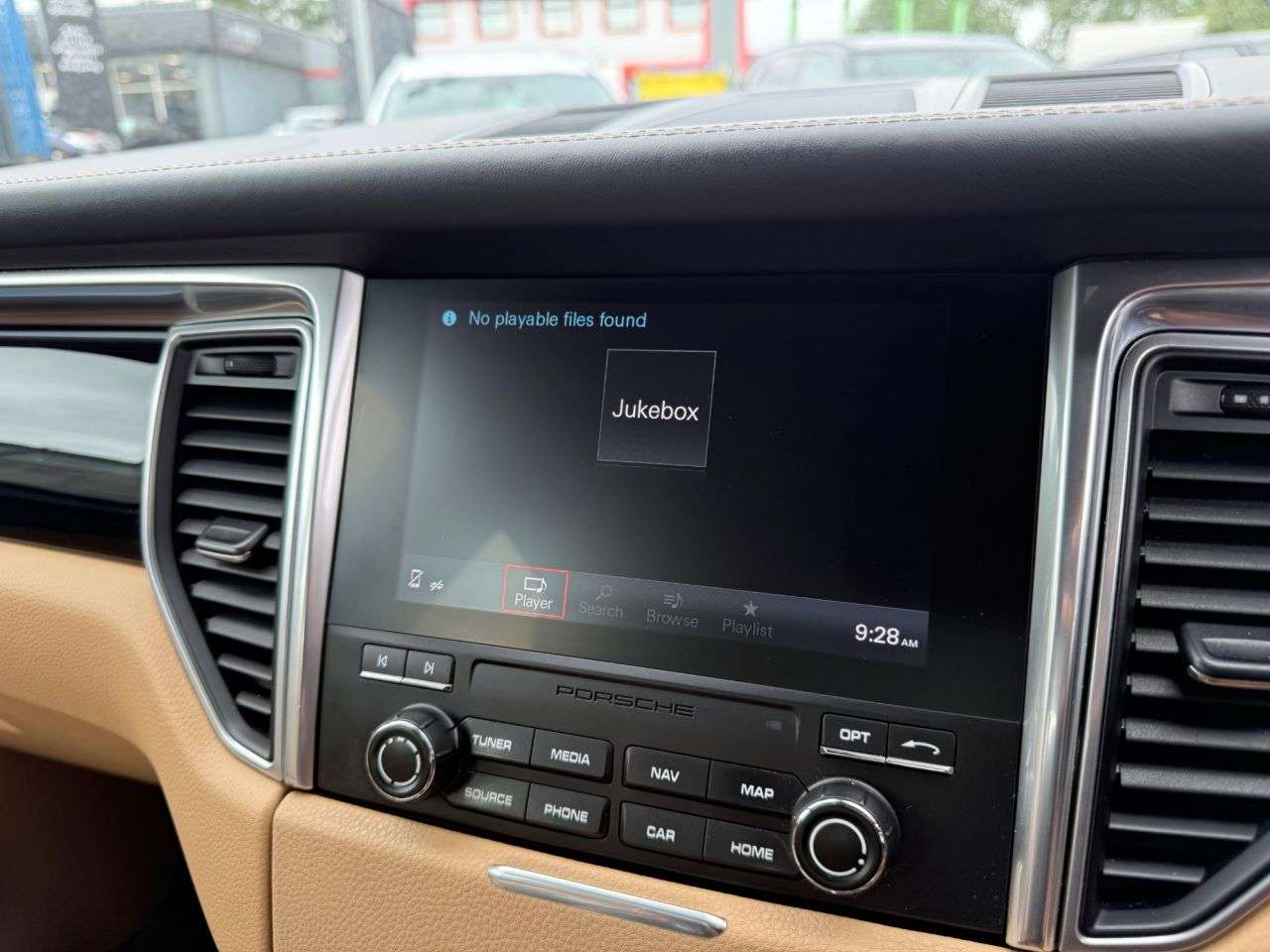 2016 PORSCHE MACAN 2016 PORSCHE MACAN