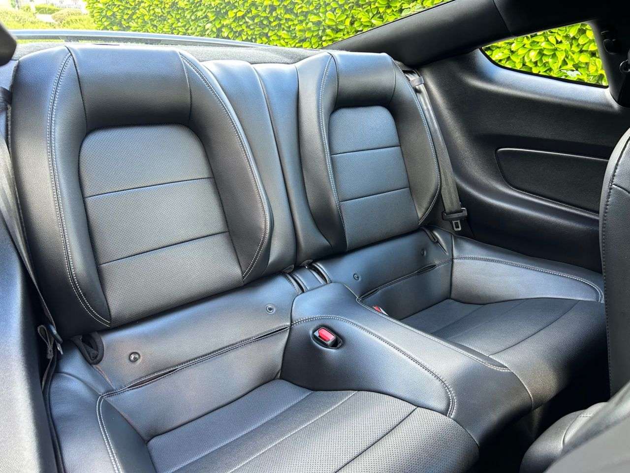 2022 FORD MUSTANG 2022 FORD MUSTANG