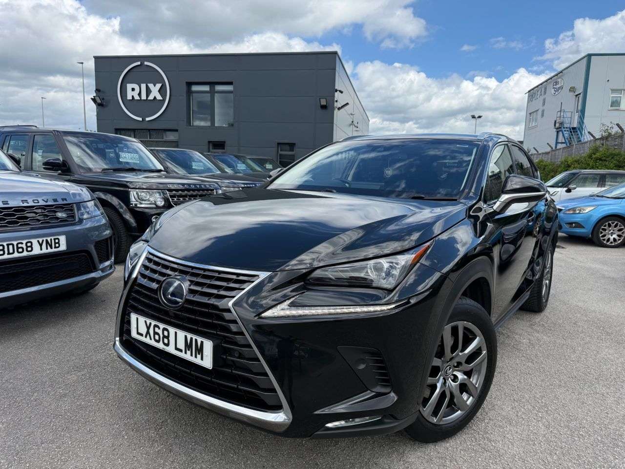 A 2018 LEXUS NX 2.5 300h Luxury SUV 5dr Petrol Hybrid E-CVT 4WD Euro 6-2 OWNERS FROM NEW-6 A 2018 LEXUS NX 2.5 300h Luxury SUV 5dr Petrol Hybrid E-CVT 4WD Euro 6-2 OWNERS FROM NEW-6