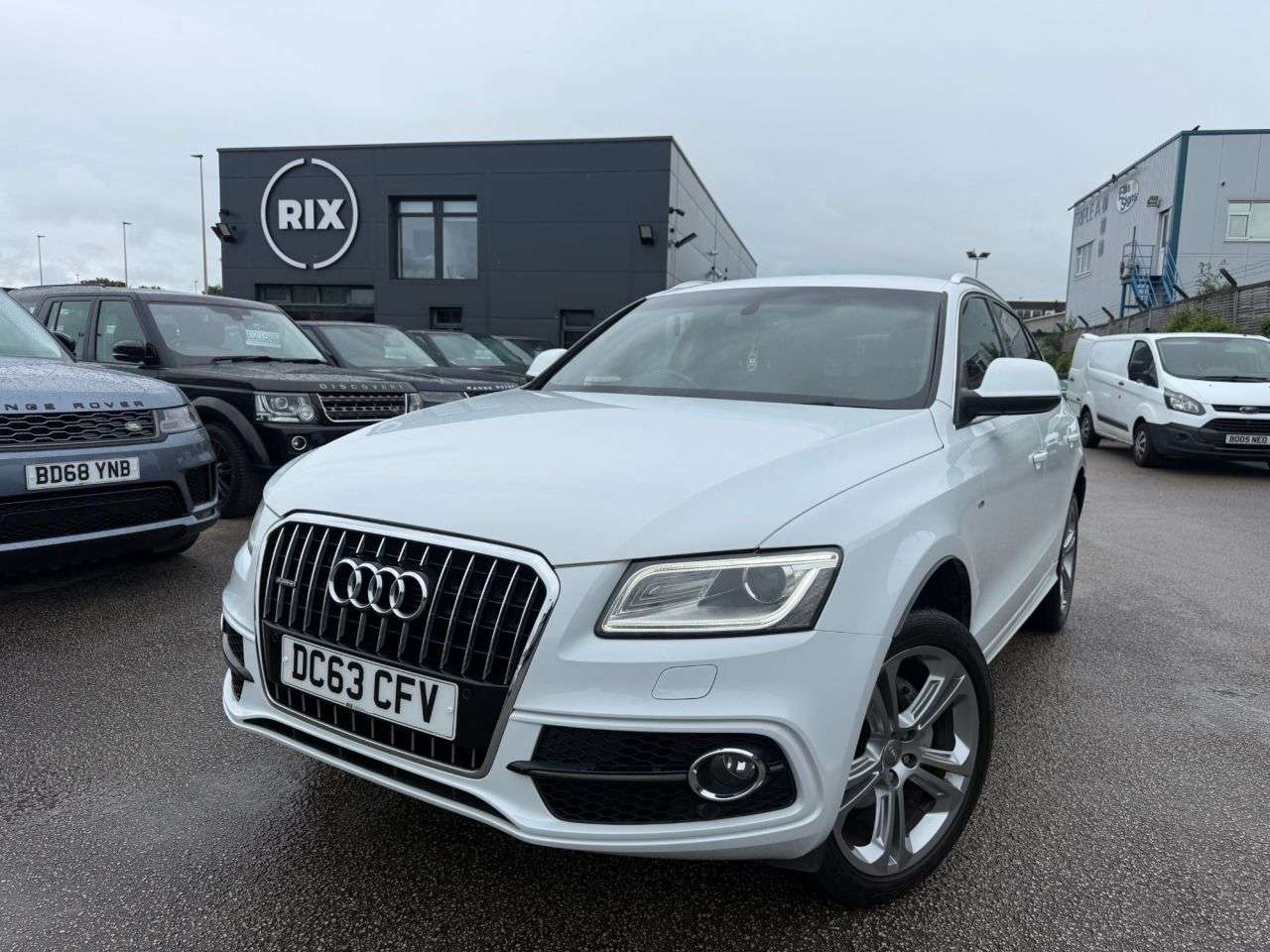 A 2013 AUDI Q5 2.0 TDI S line Plus SUV 5dr Diesel Manual quattro Euro 5-1 OWNER FROM NEW-B A 2013 AUDI Q5 2.0 TDI S line Plus SUV 5dr Diesel Manual quattro Euro 5-1 OWNER FROM NEW-B