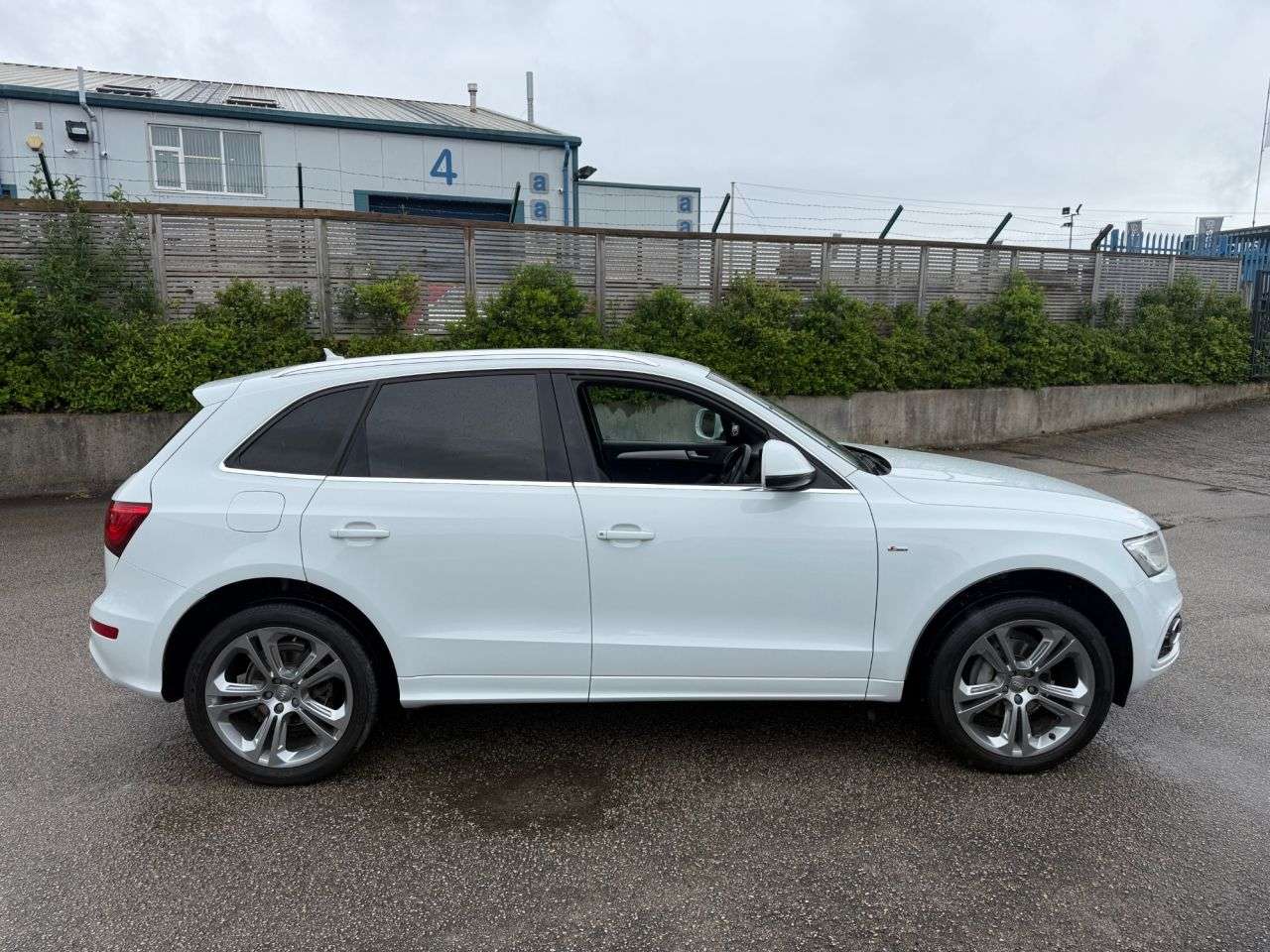 2013 AUDI Q5 2013 AUDI Q5