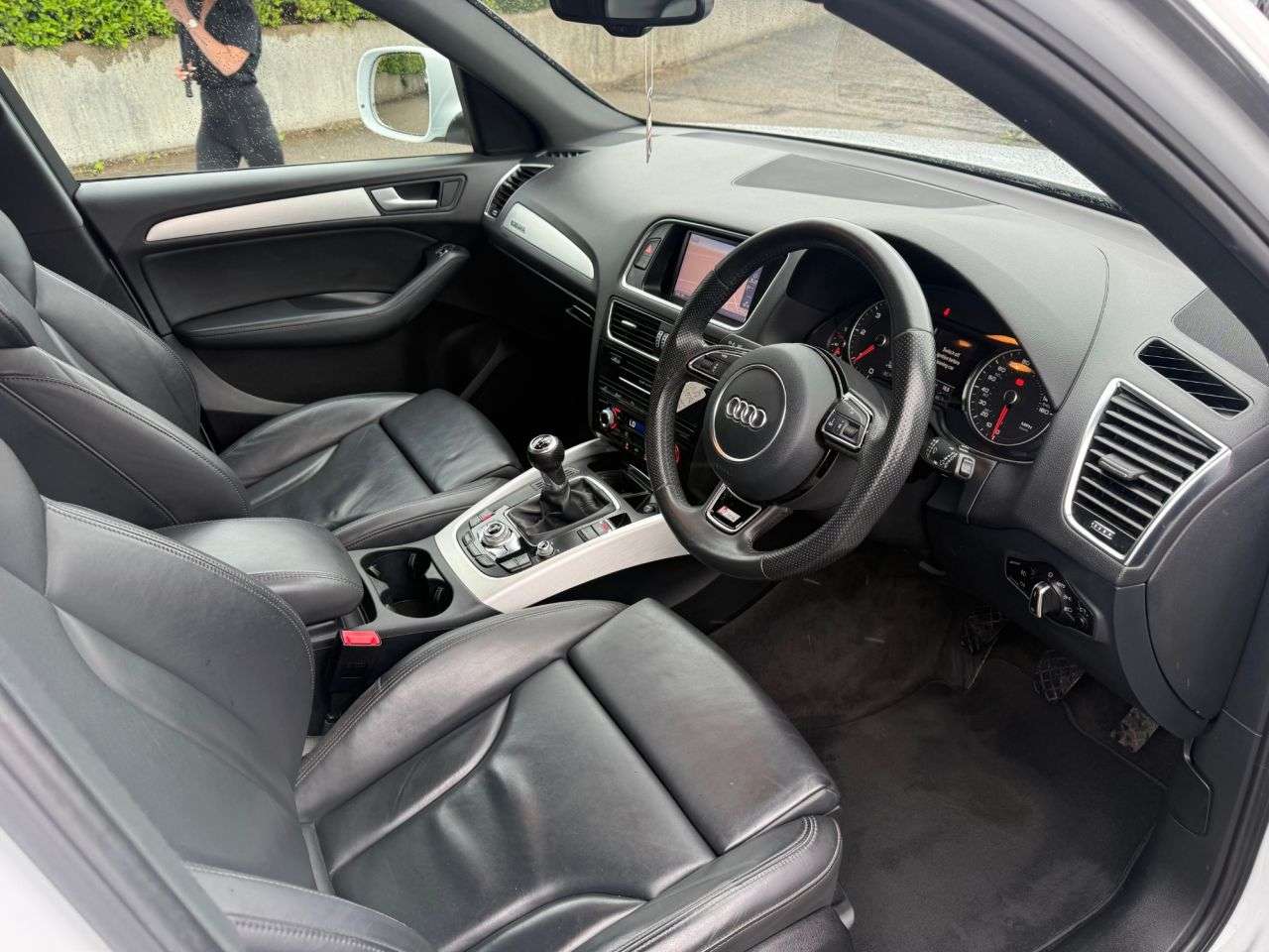 2013 AUDI Q5 2013 AUDI Q5