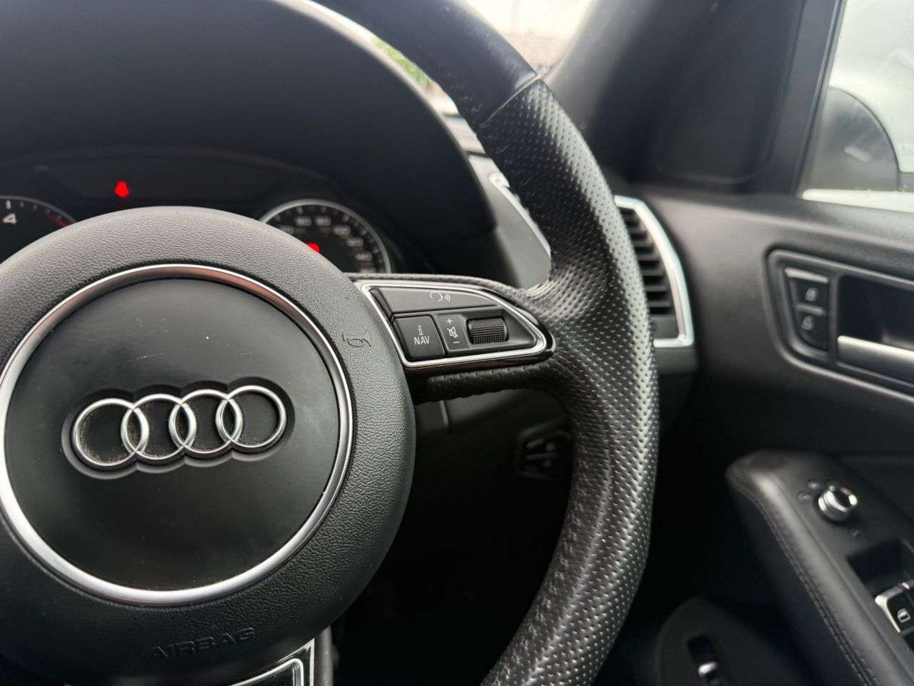 2013 AUDI Q5 2013 AUDI Q5