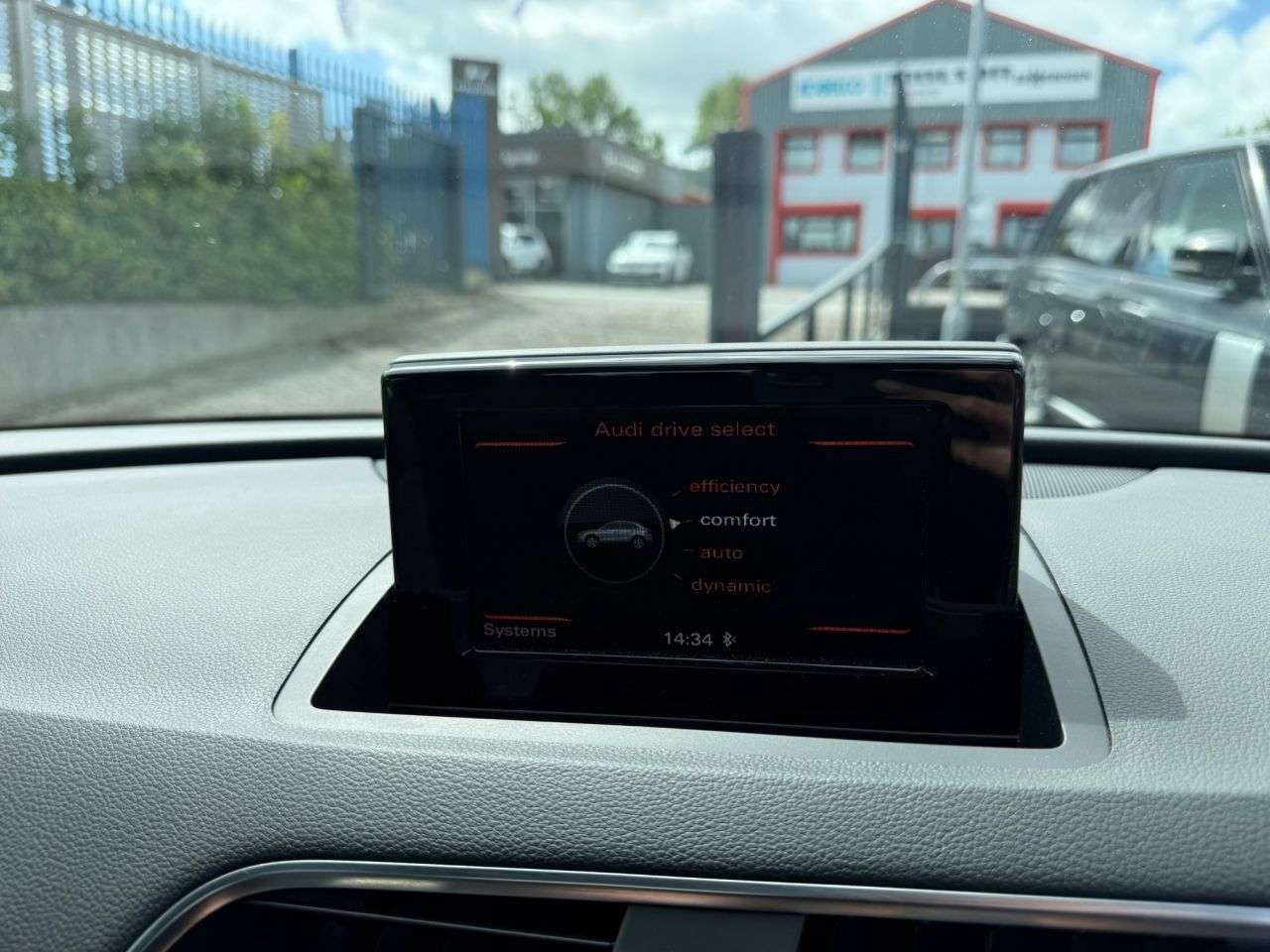 2017 AUDI Q3 2017 AUDI Q3