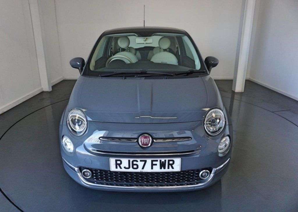 2018 FIAT 500 2018 FIAT 500