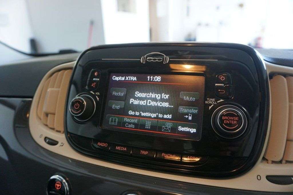 2018 FIAT 500 2018 FIAT 500