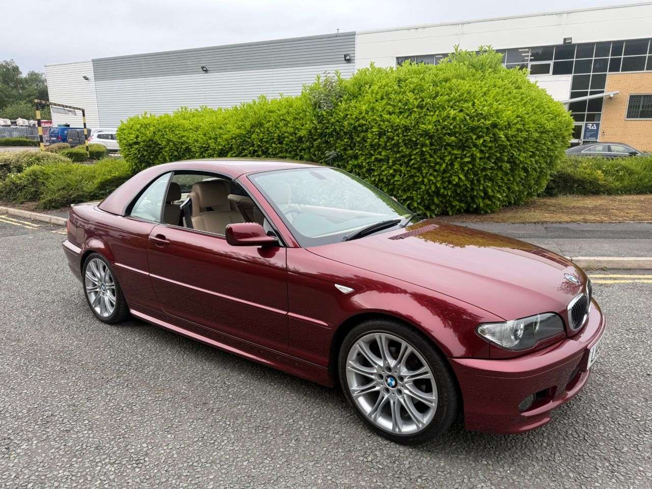 A 2006 BMW 3 SERIES 2.2 320CI M SPORT EDITION INDIVIDUAL 2d AUTO 168 BHP-1 Family Owner From Ne A 2006 BMW 3 SERIES 2.2 320CI M SPORT EDITION INDIVIDUAL 2d AUTO 168 BHP-1 Family Owner From Ne
