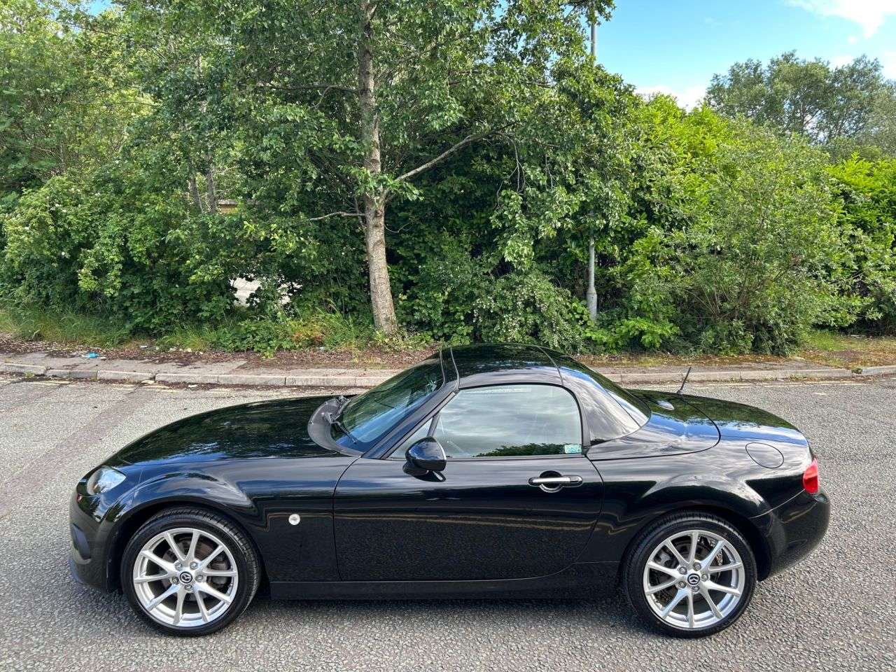 2014 MAZDA MX-5 2014 MAZDA MX-5