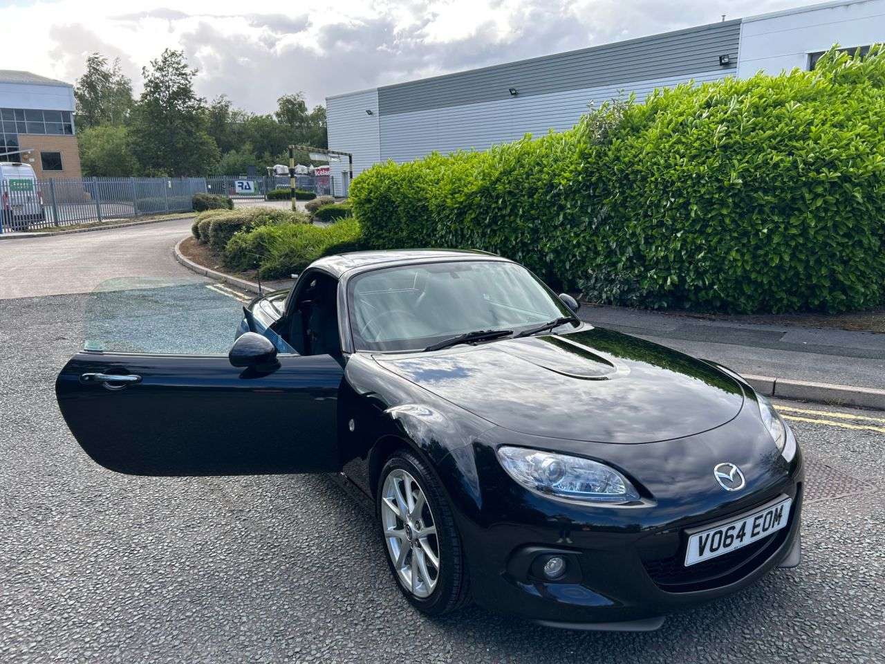 2014 MAZDA MX-5 2014 MAZDA MX-5