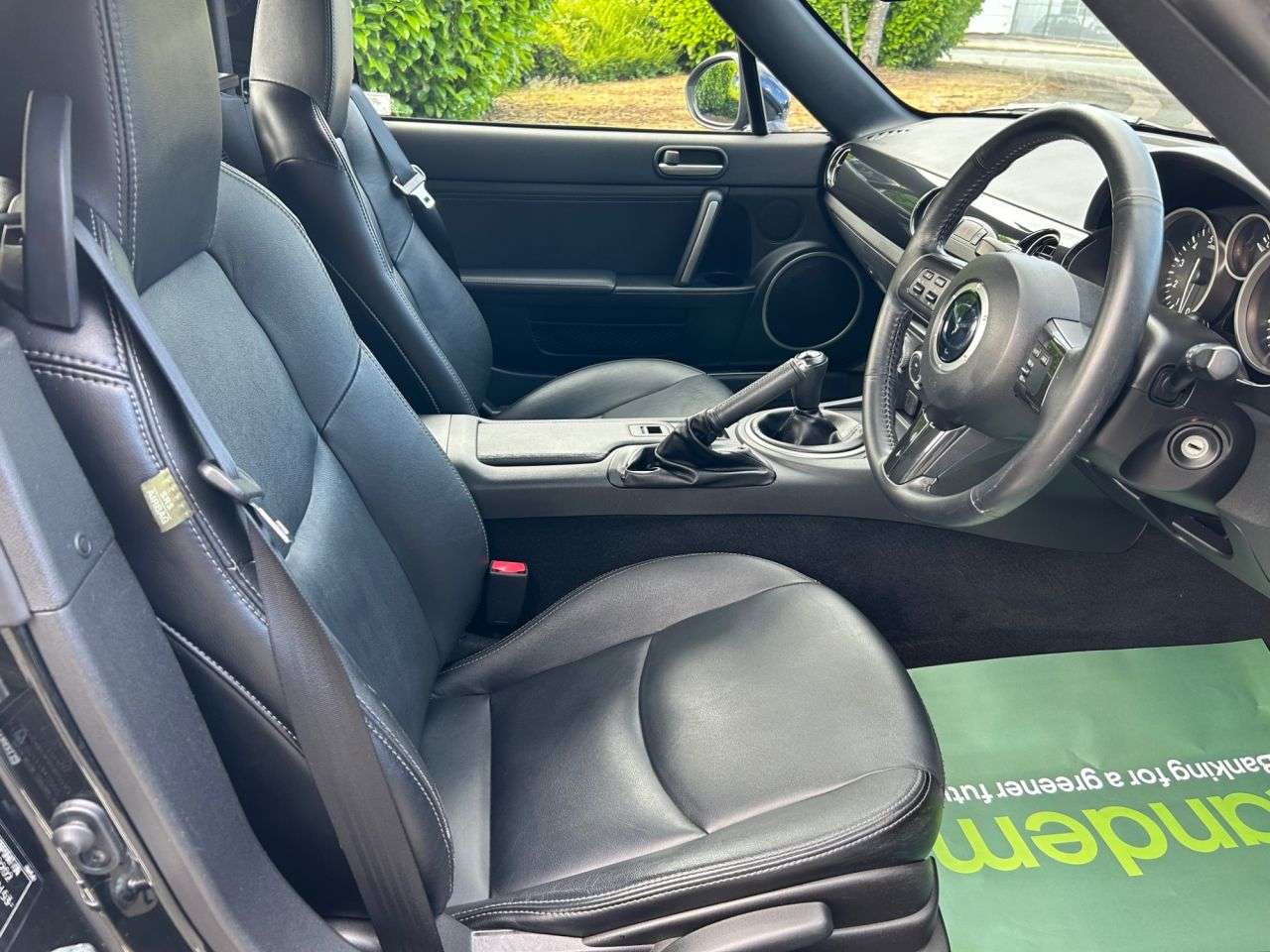 2014 MAZDA MX-5 2014 MAZDA MX-5