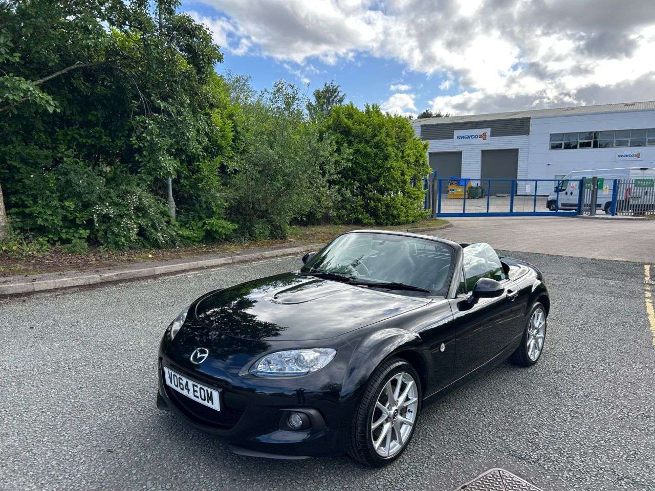 2014 MAZDA MX-5 2014 MAZDA MX-5