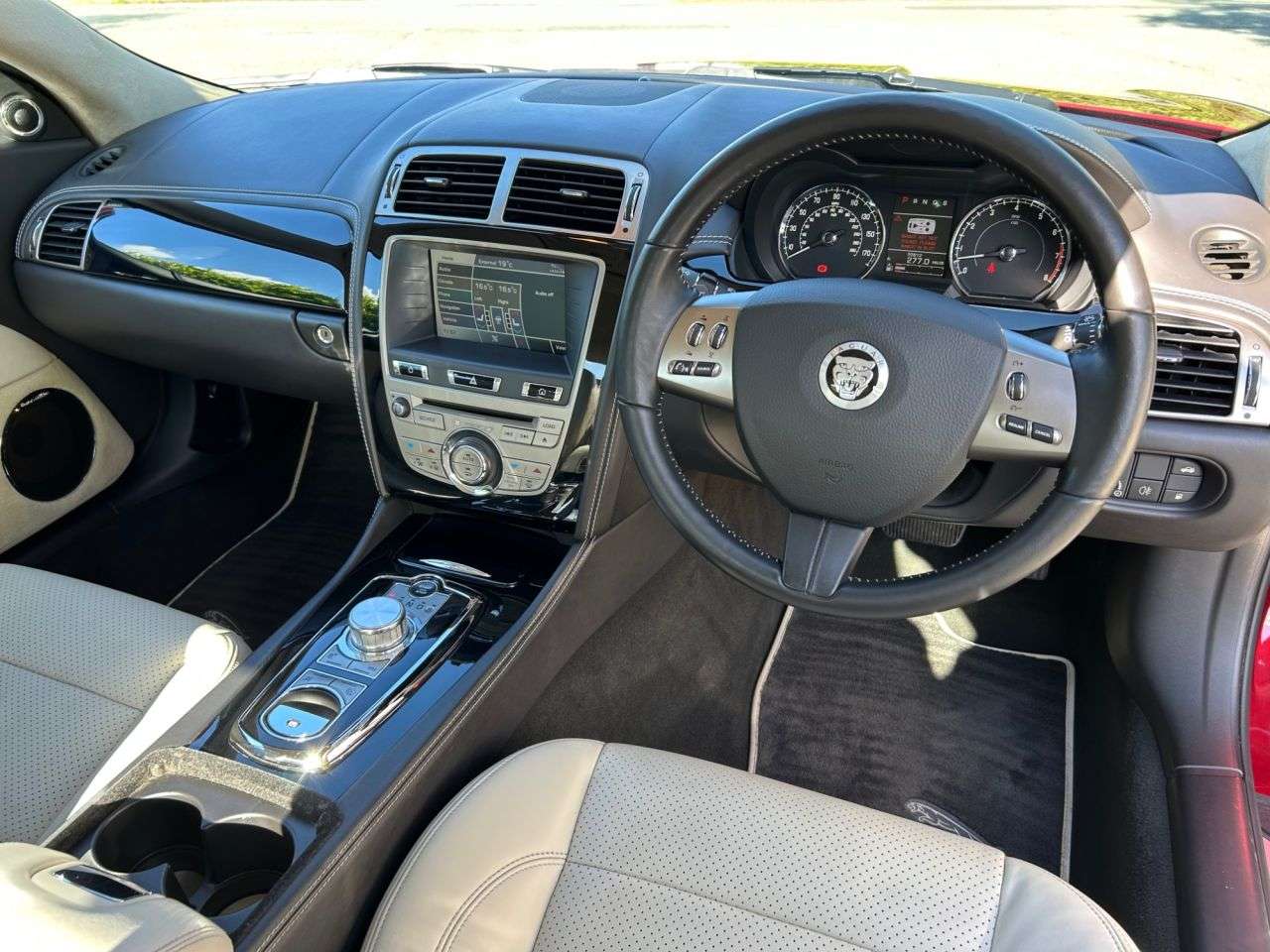 2010 JAGUAR XK 2010 JAGUAR XK