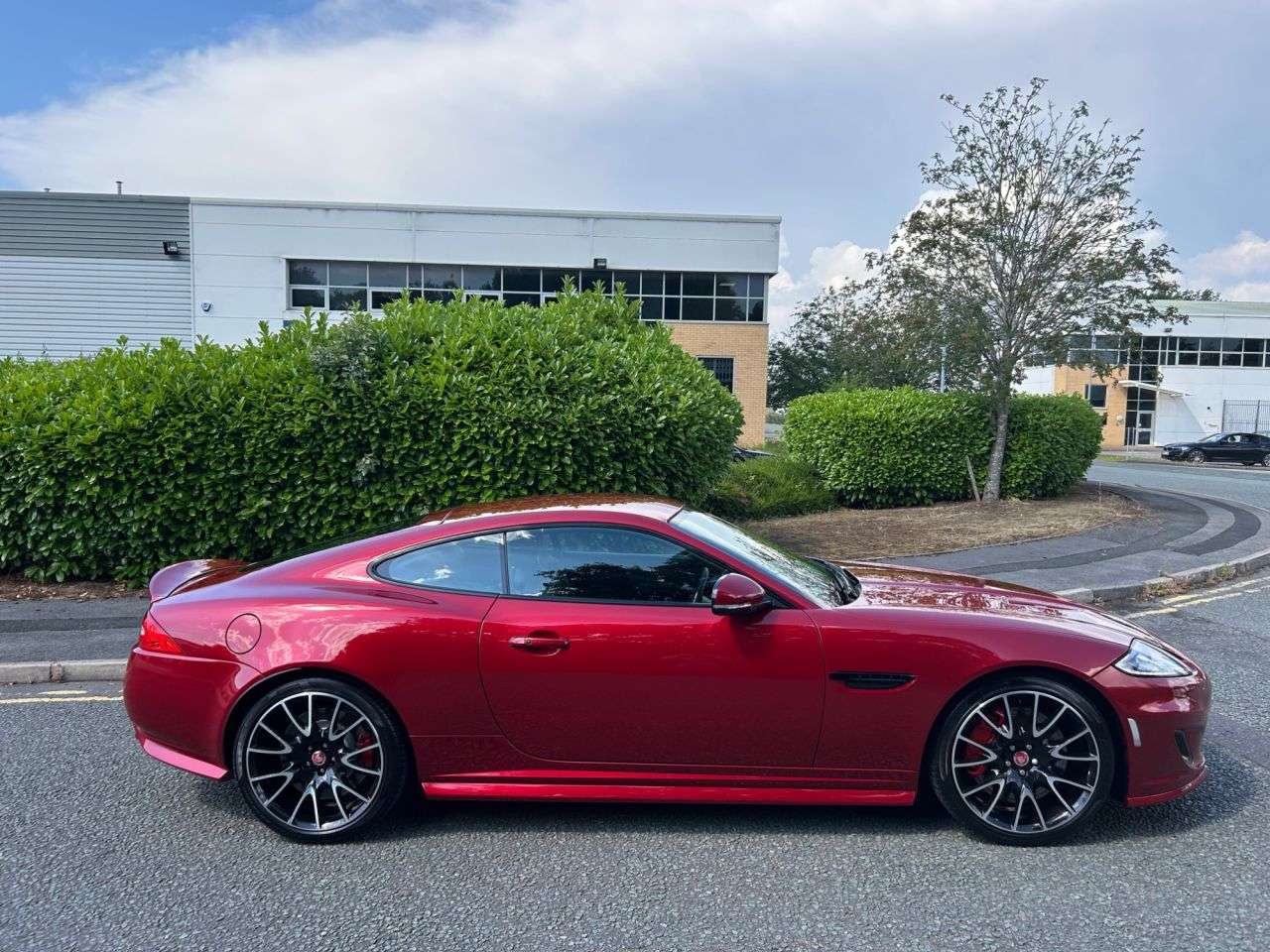 A 2014 JAGUAR XK 5.0 V8 Dynamic R Coupe 2dr Petrol Auto Euro 5 (510 ps)-Out The Box Example- A 2014 JAGUAR XK 5.0 V8 Dynamic R Coupe 2dr Petrol Auto Euro 5 (510 ps)-Out The Box Example-