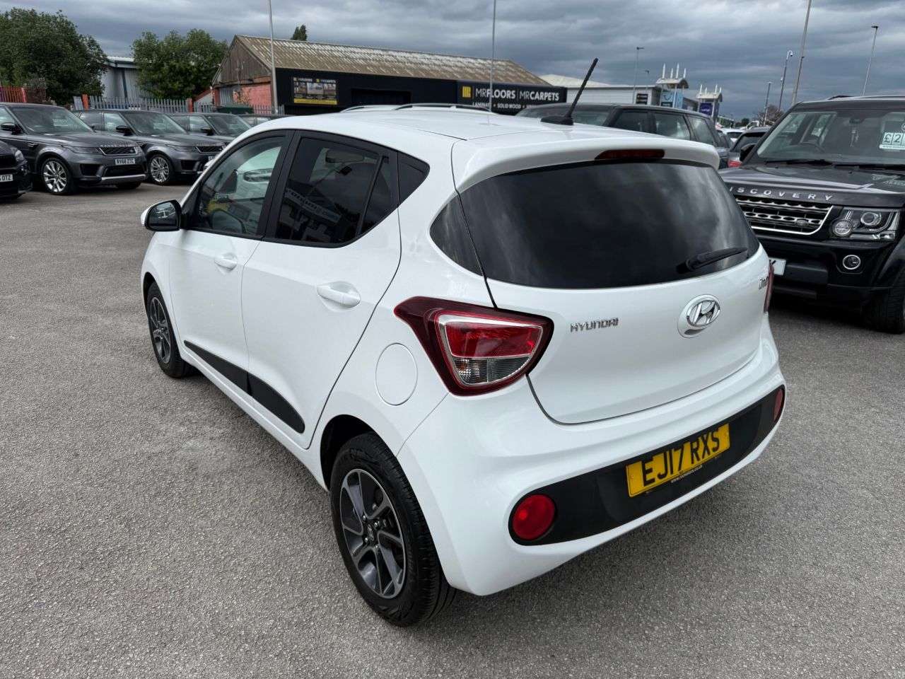 2017 HYUNDAI I10 2017 HYUNDAI I10