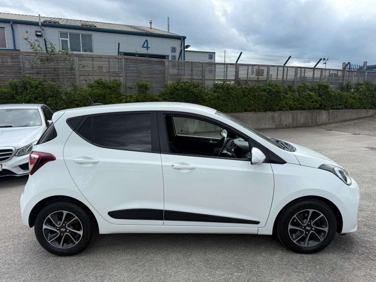 2017 HYUNDAI I10 2017 HYUNDAI I10