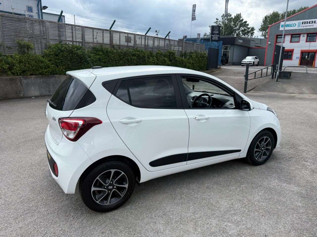 2017 HYUNDAI I10 2017 HYUNDAI I10