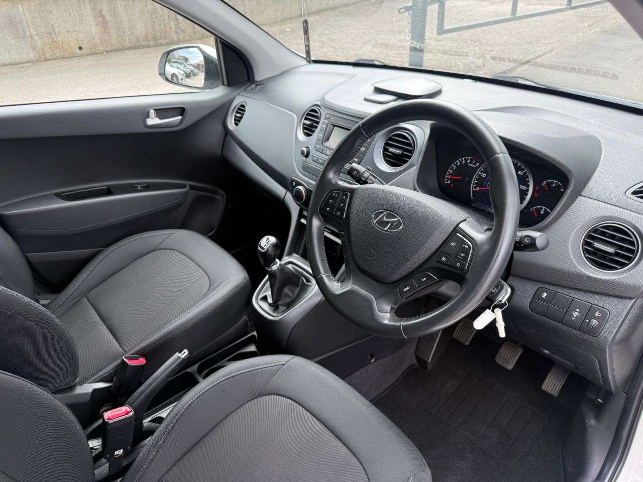 2017 HYUNDAI I10 2017 HYUNDAI I10