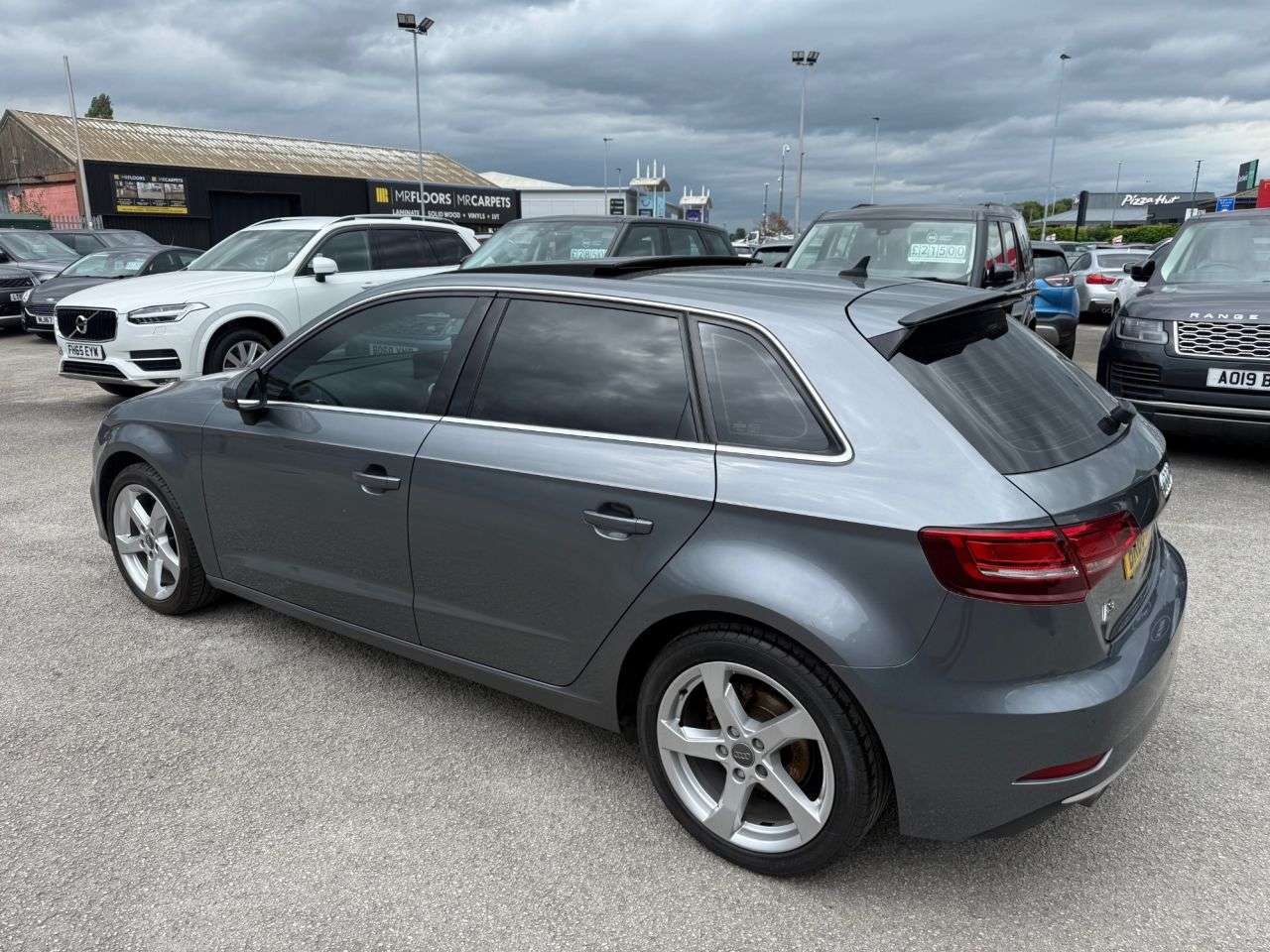 A 2018 AUDI A3 1.0 TFSI 30 Sport Sportback 5dr Petrol Manual Euro 6-2 OWNERS FROM NEW-BLAC A 2018 AUDI A3 1.0 TFSI 30 Sport Sportback 5dr Petrol Manual Euro 6-2 OWNERS FROM NEW-BLAC