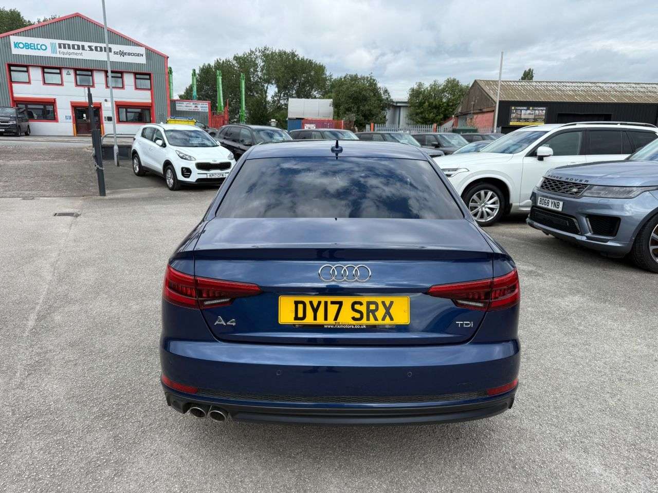 2017 AUDI A4 2017 AUDI A4