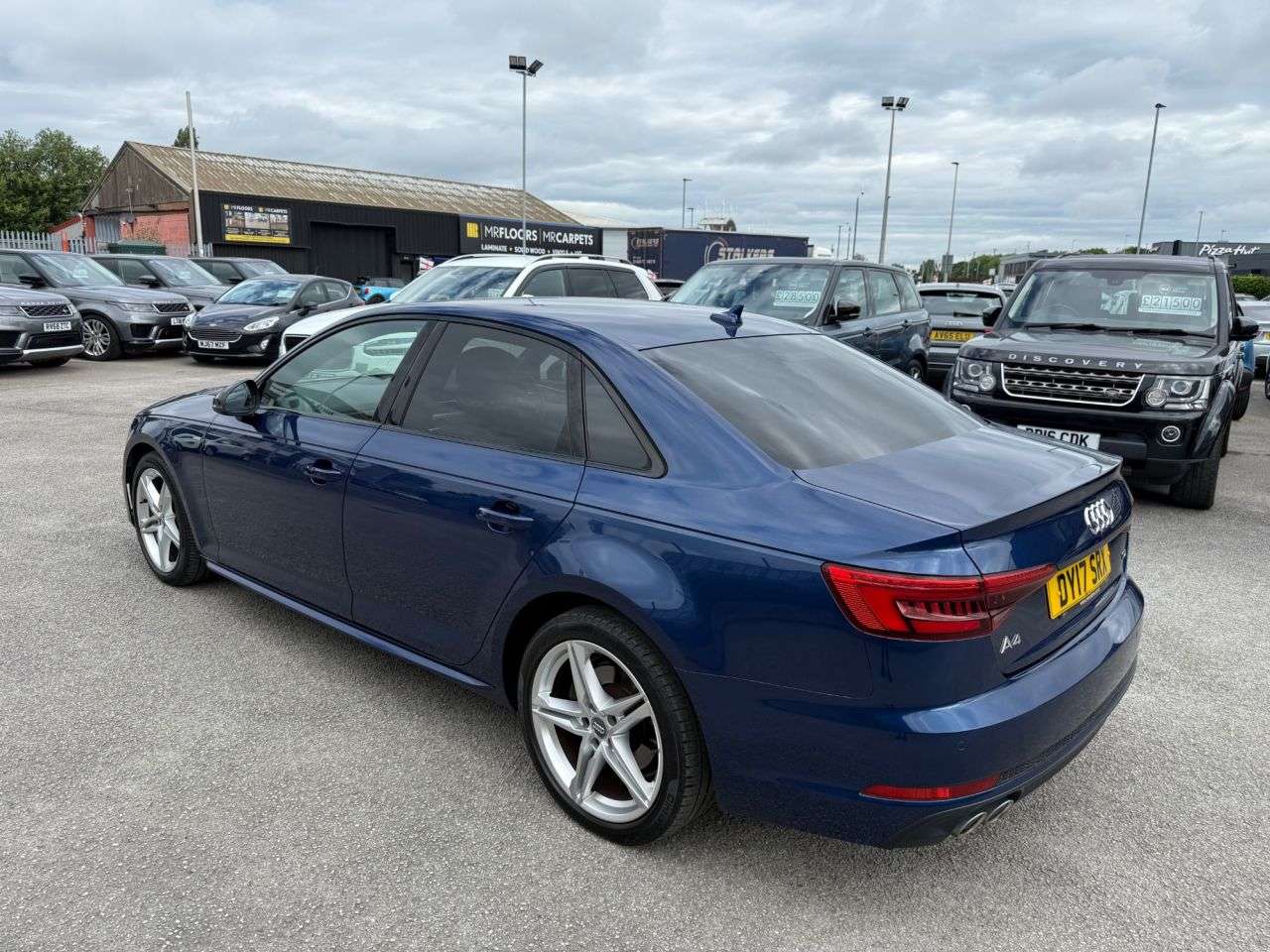 A 2017 AUDI A4 2.0 TDI ultra S line Saloon 4dr Diesel Manual Euro 6 (s/s) (190 ps) A 2017 AUDI A4 2.0 TDI ultra S line Saloon 4dr Diesel Manual Euro 6 (s/s) (190 ps)